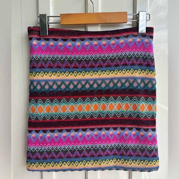 Patterned Miniskirt - Picture 6 of 7